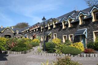 Дома для отпуска Dingle Courtyard Cottages 4 Bed Дингл Дом для отпуска-10
